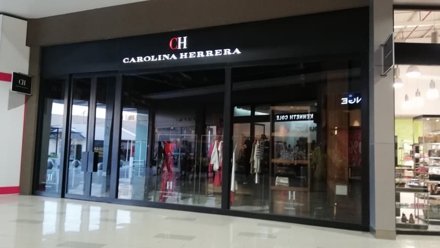 Lugar Carolina Herrera Outlet