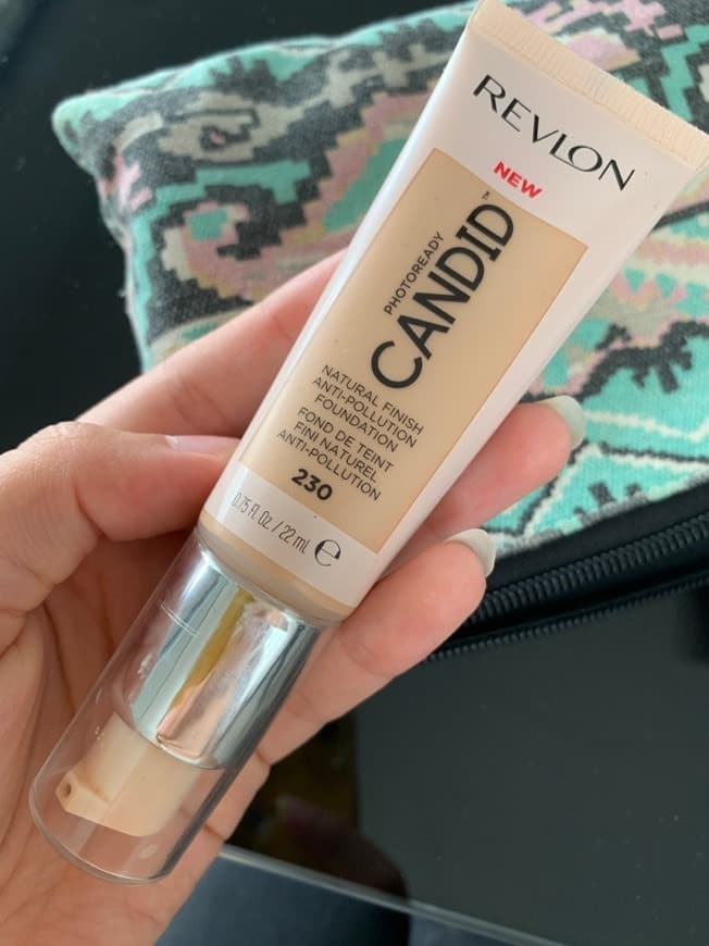 Beauty Revlon International Corporation Photoready Candid Base anticontaminación con acabado natural