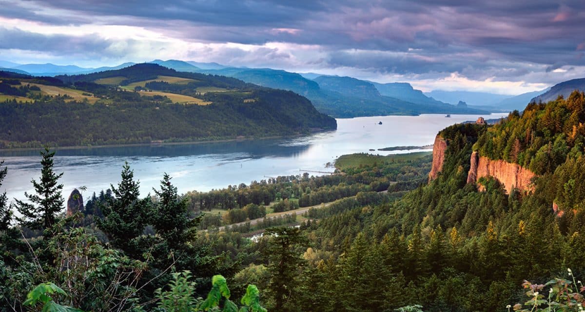 Lugar Columbia River Gorge National Scenic Area