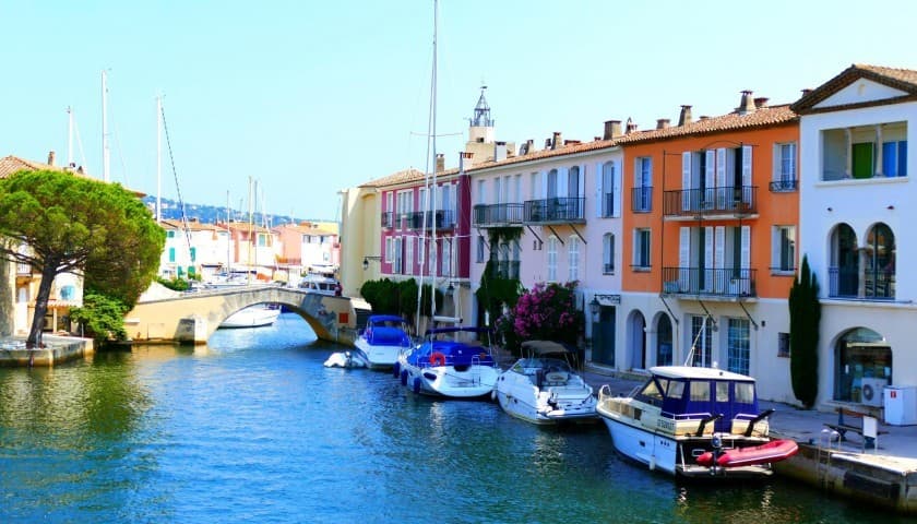 Lugar Port Grimaud