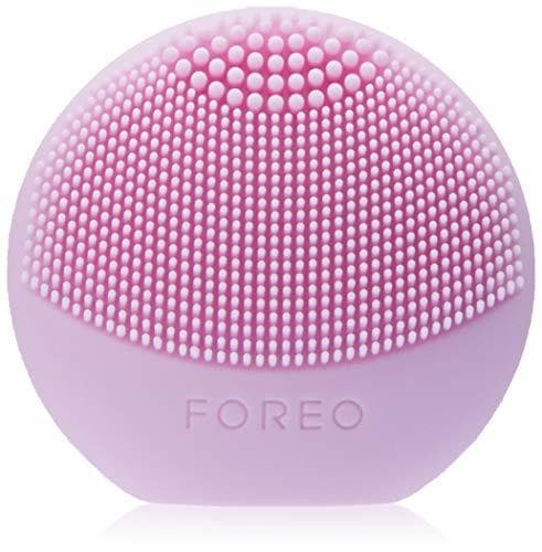 Beauty LUNA play de FOREO es el limpiador exfoliante facial