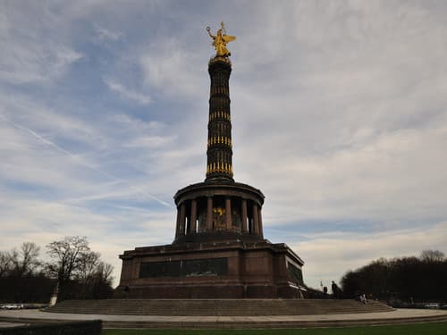 Lugar Victory Column