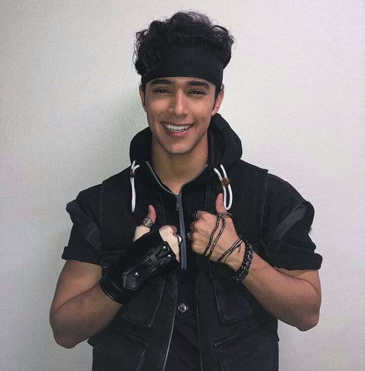 Moda Joel Pimentel De León (@joelpimentel) • Instagram photos and videos