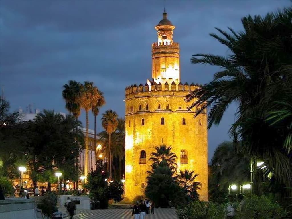 Place Torre del Oro