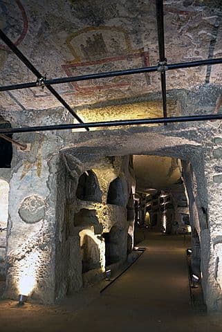 Place Catacombe di San Gennaro