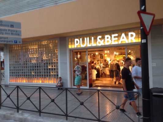 Place Pull And Bear