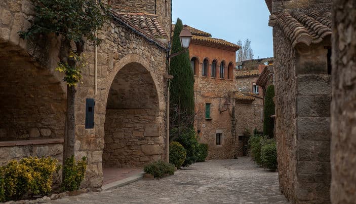 Place Peratallada