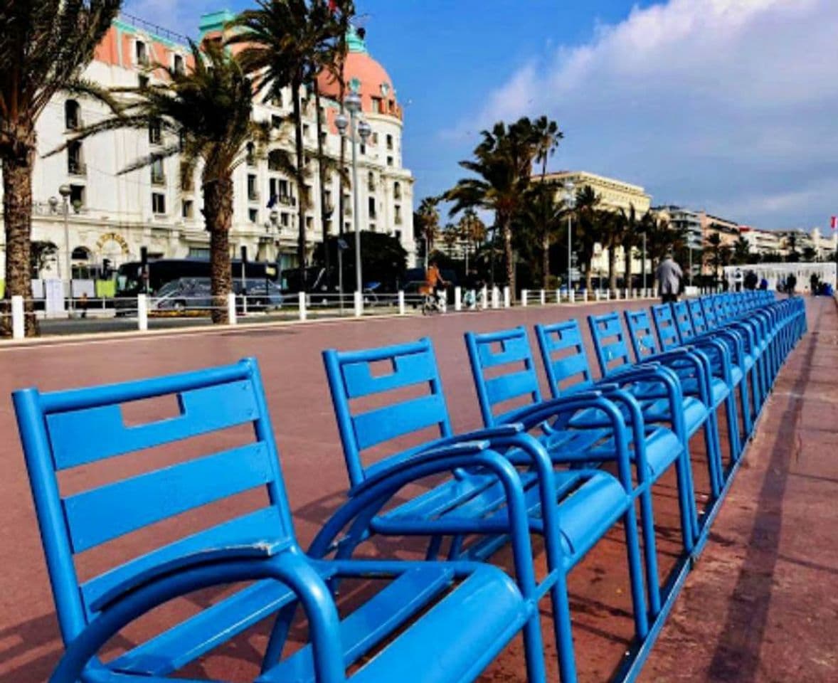 Lugar Promenade des Anglais