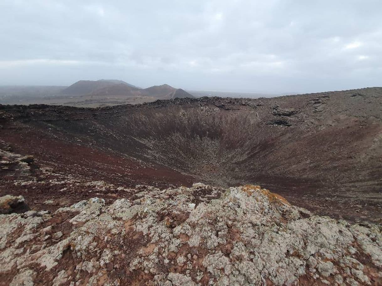 Lugar Volcán Calderon Hondo