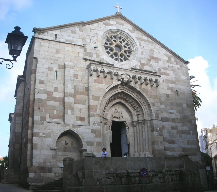 Lugar Iglesia de Santiago