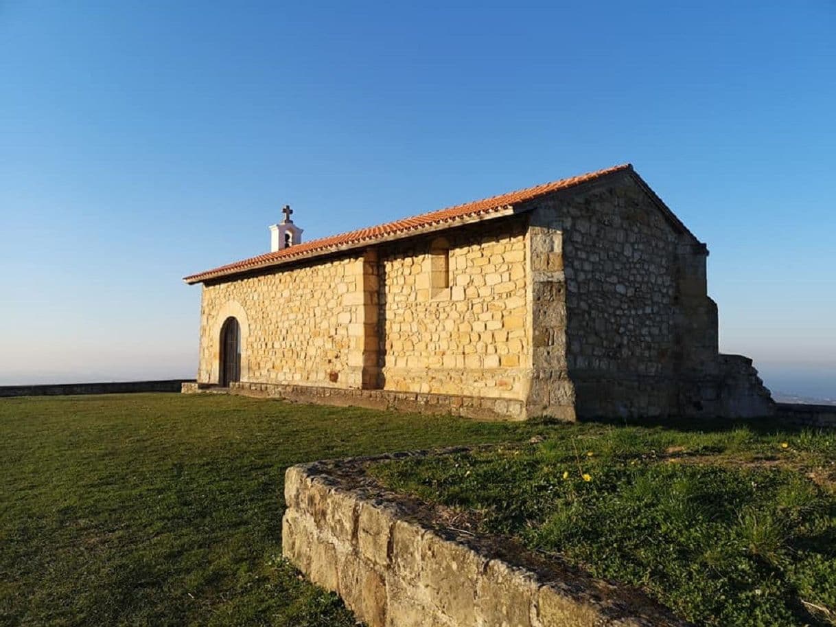 Place Ermita San Esteban, Monte Corona