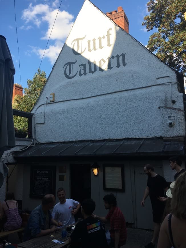 Place Turf Tavern