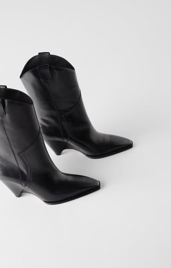 Product Black cowboy boots