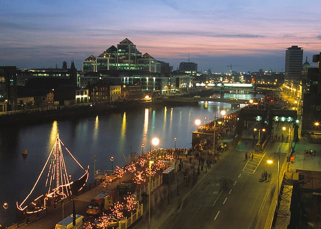 Place River Liffey