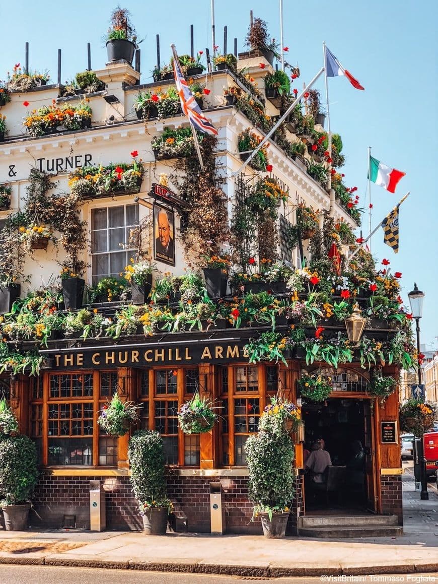 Restaurants Churchill Arms