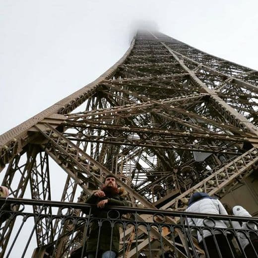 Place Torre Eiffel