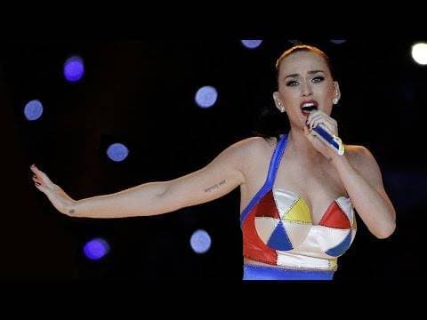 Fashion Katy Perry's Super Bowl HS Ft. Missy Elliott & Lenny Kravitz