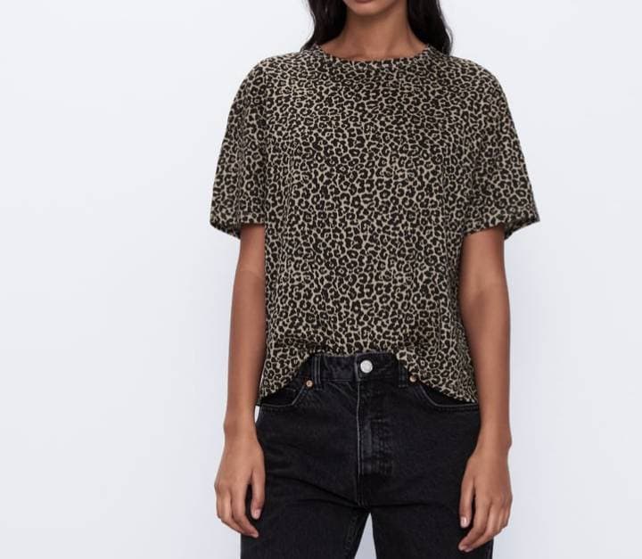 Product T shirt leopard print