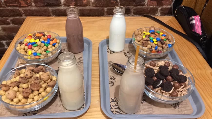 Restaurantes Cereal Hunters Café