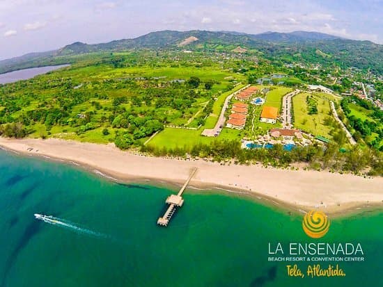 Place La Ensenada Beach Resort & Convention Center