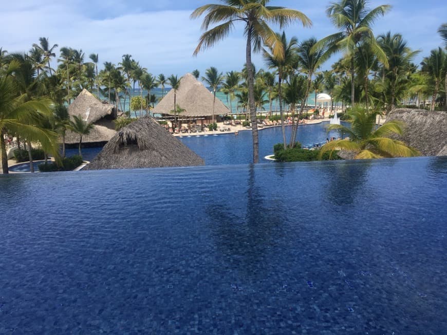 Lugar Hotel Barcelo Bavaro Grand Resort