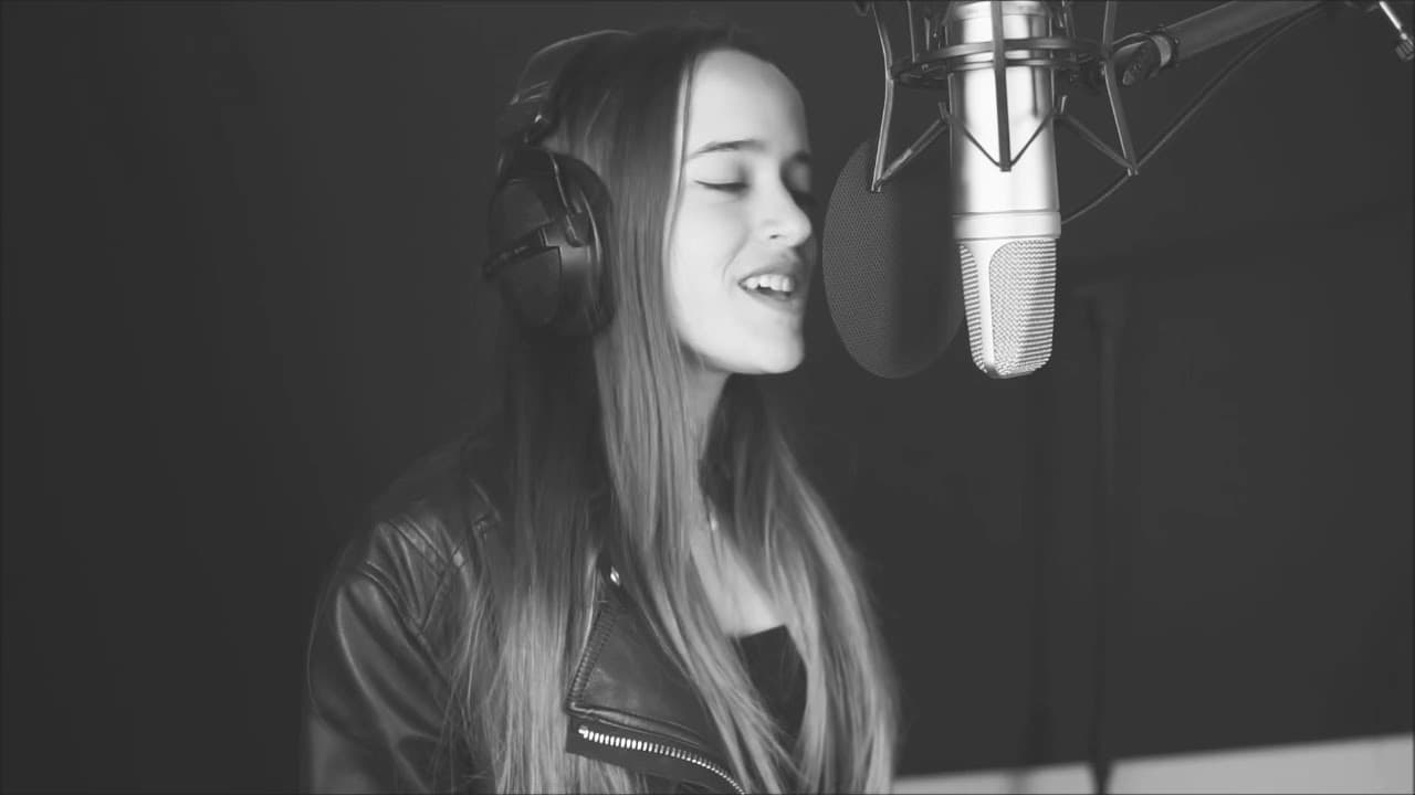 Fashion SHALLOW - Cover Laia Lepiani - YouTube