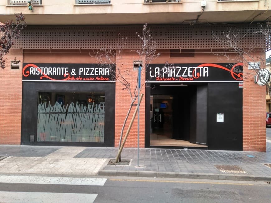 Restaurants La Piazzetta