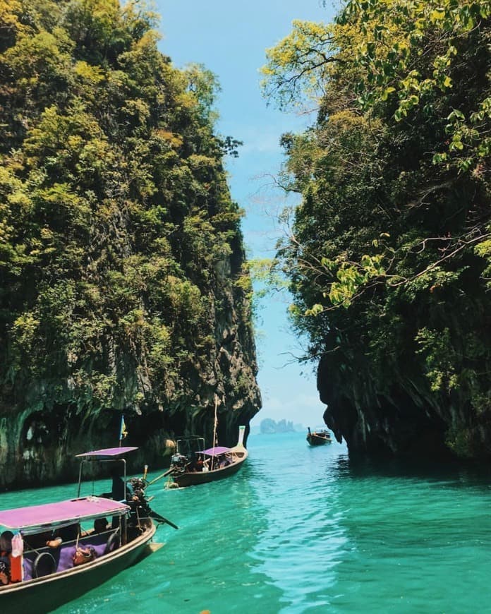 Lugar Lagoon of Hong island