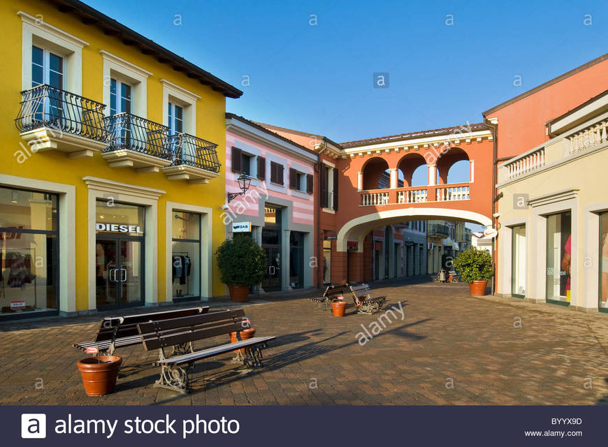 Place Serravalle Outlet