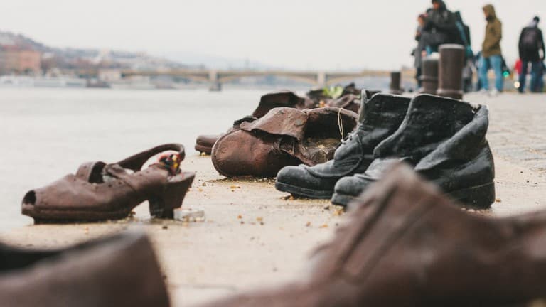 Lugar Shoes on the Danube Bank