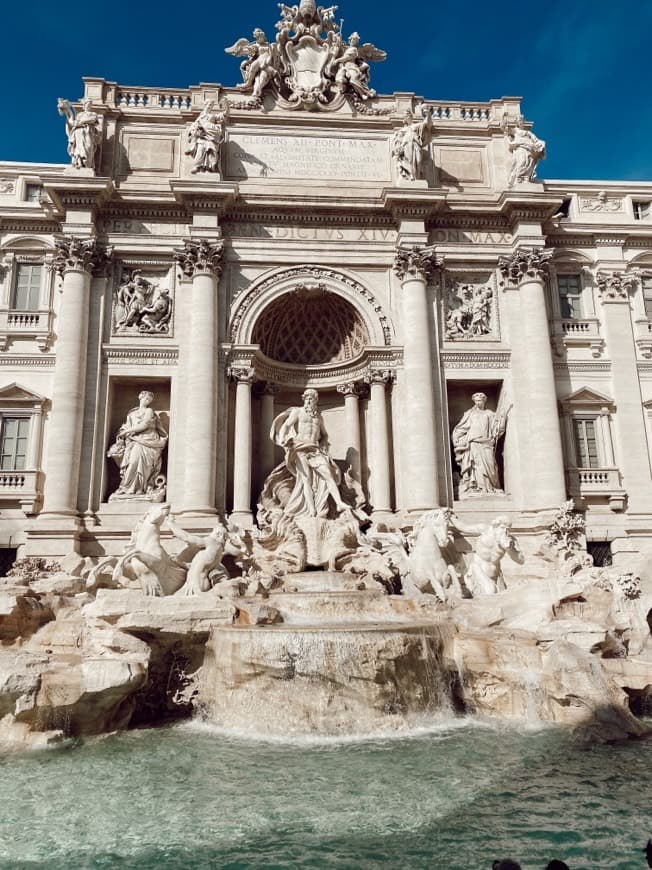 Moda Fontana di Trevi - Wikipedia, la enciclopedia libre