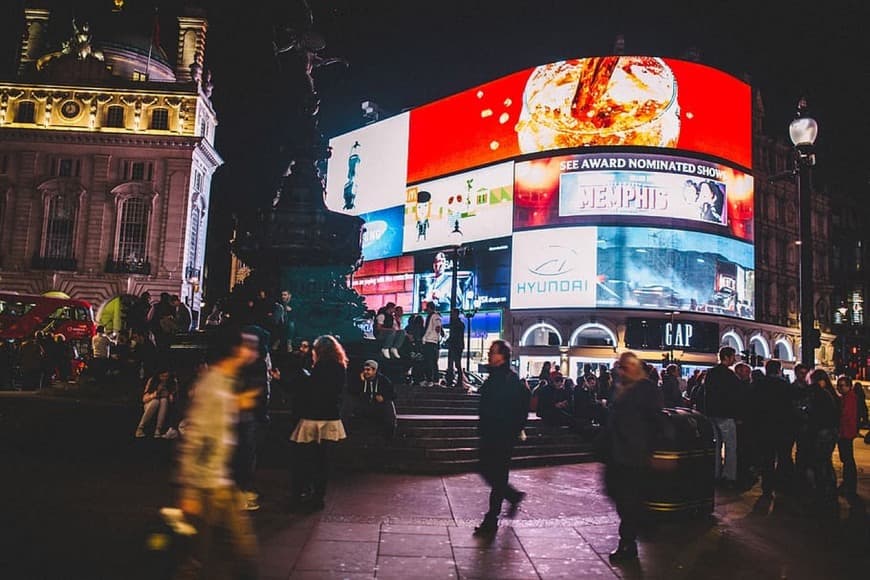 Lugar Piccadilly Circus