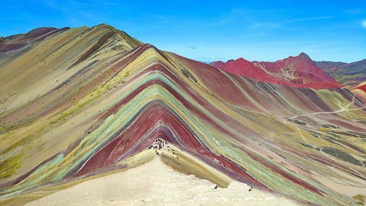 Place Vinicunca Rainbow Mountain