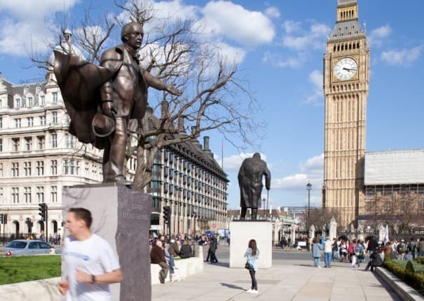 Place Parliament Square