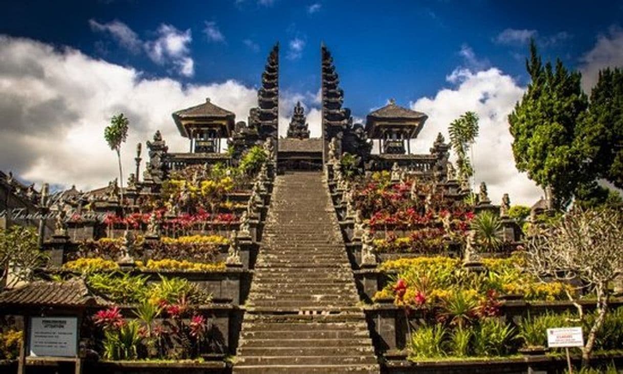 Lugar Besakih Temple