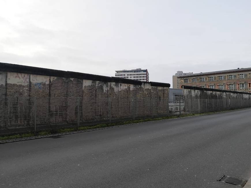 Place Berlin Wall Memorial