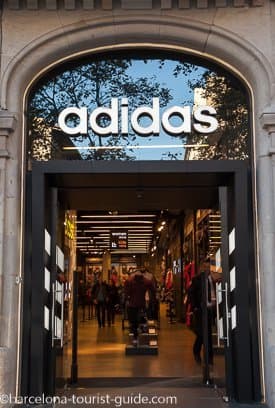 Lugar adidas