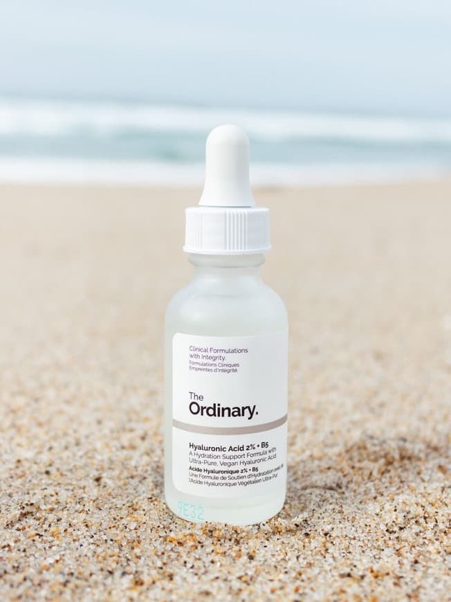 Belleza Serum con Ácido hialurónico, de The Ordinary