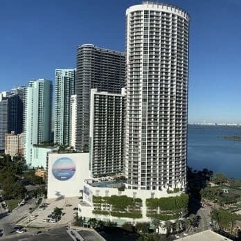 Lugar Hilton Miami Downtown