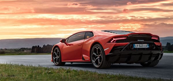 Moda Automobili Lamborghini - Official Website | Lamborghini.com