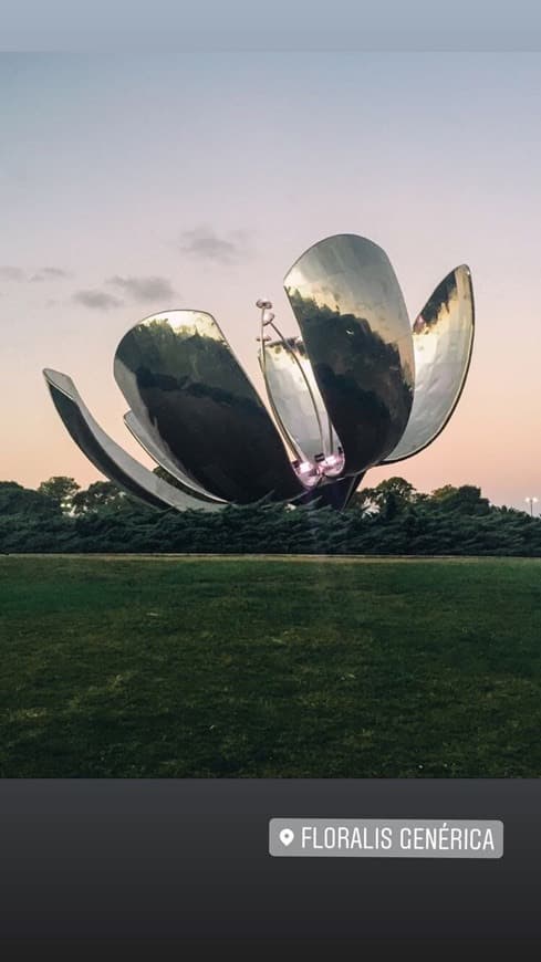 Lugar Floralis Genérica