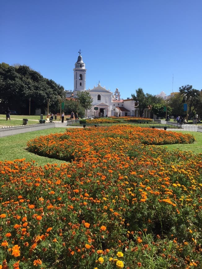 Lugar Recoleta