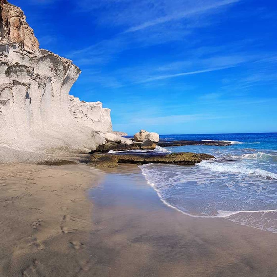 Lugar Cala de Enmedio