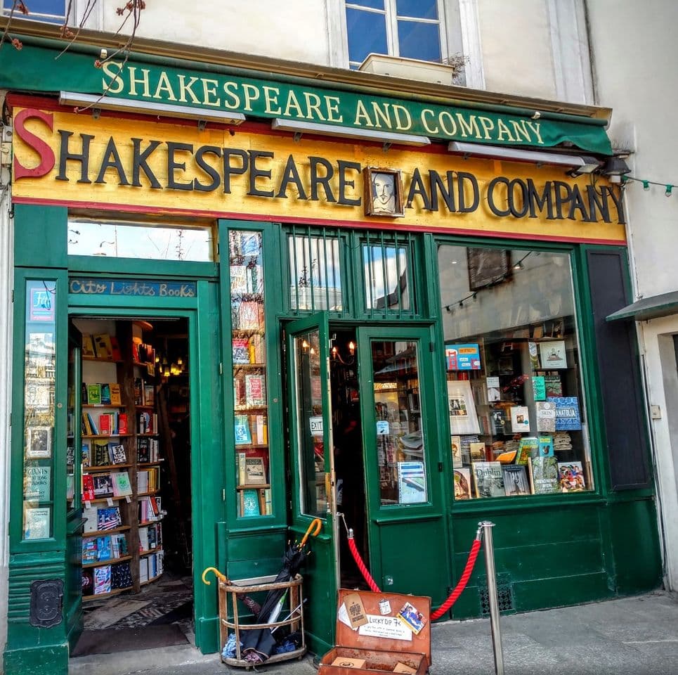 Place Shakespeare & Company