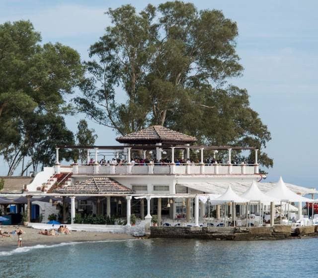 Restaurantes El Balneario - Baños del Carmen