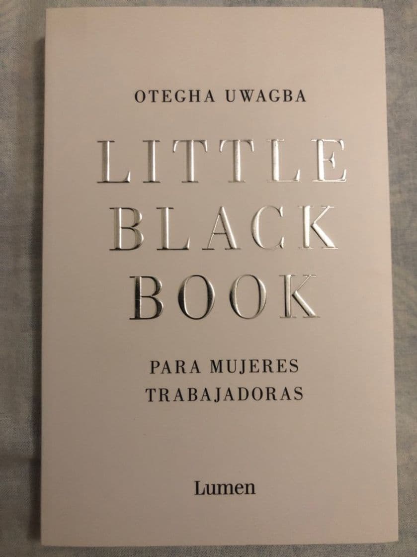 Libro Little Black Book para mujeres trabajadoras