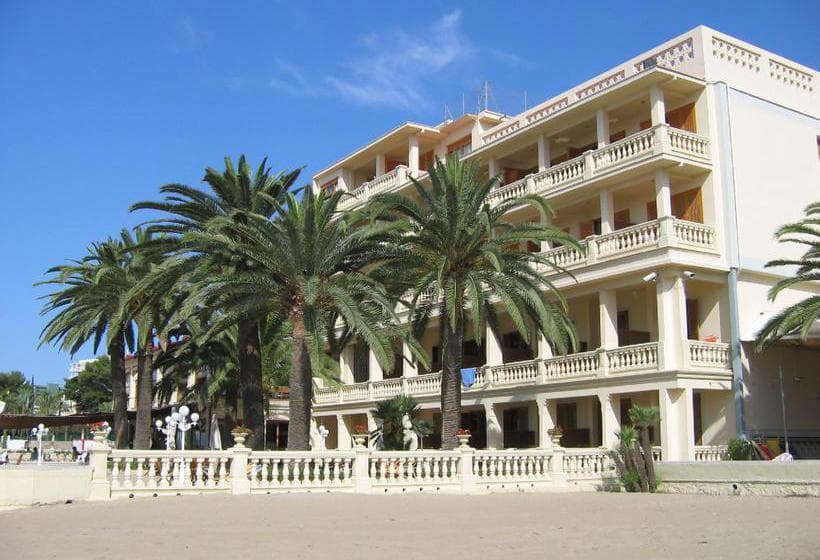 Lugar Hotel Voramar