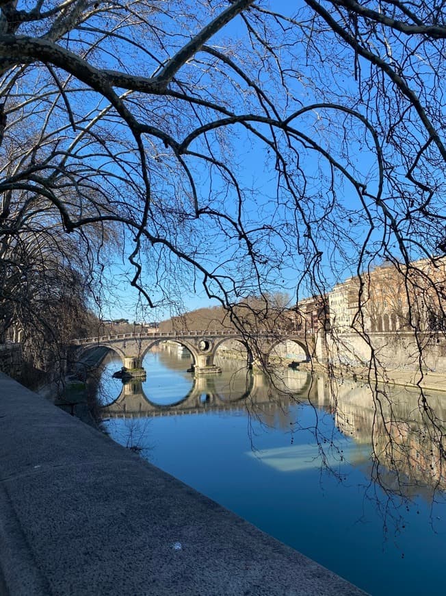 Place Puente Sant'Angelo