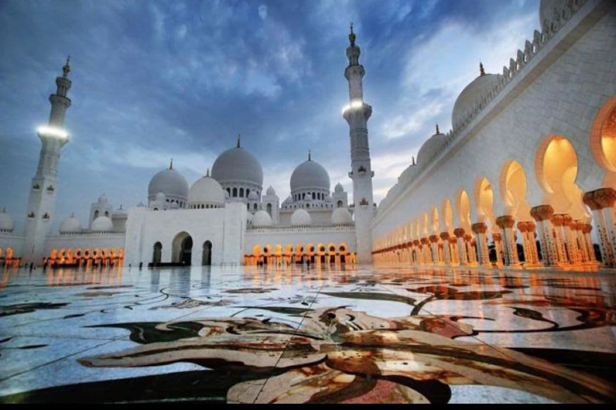 Lugar Sheikh Zayed Grand Mosque Center