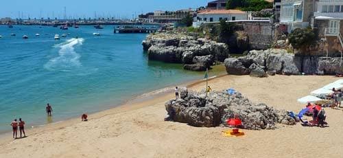 Lugar Largo da Praia da Rainha